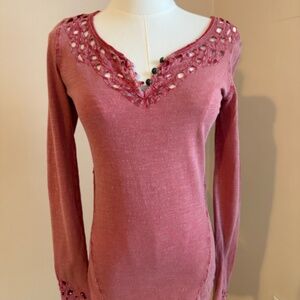 Free People Pinkish Red Henley Eyelet Cotton Long sleeve Shirt Size Extra Small